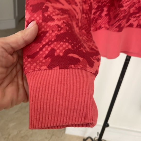 NWT HURLEY FLEECE CREWNECK - Picture 3 of 6